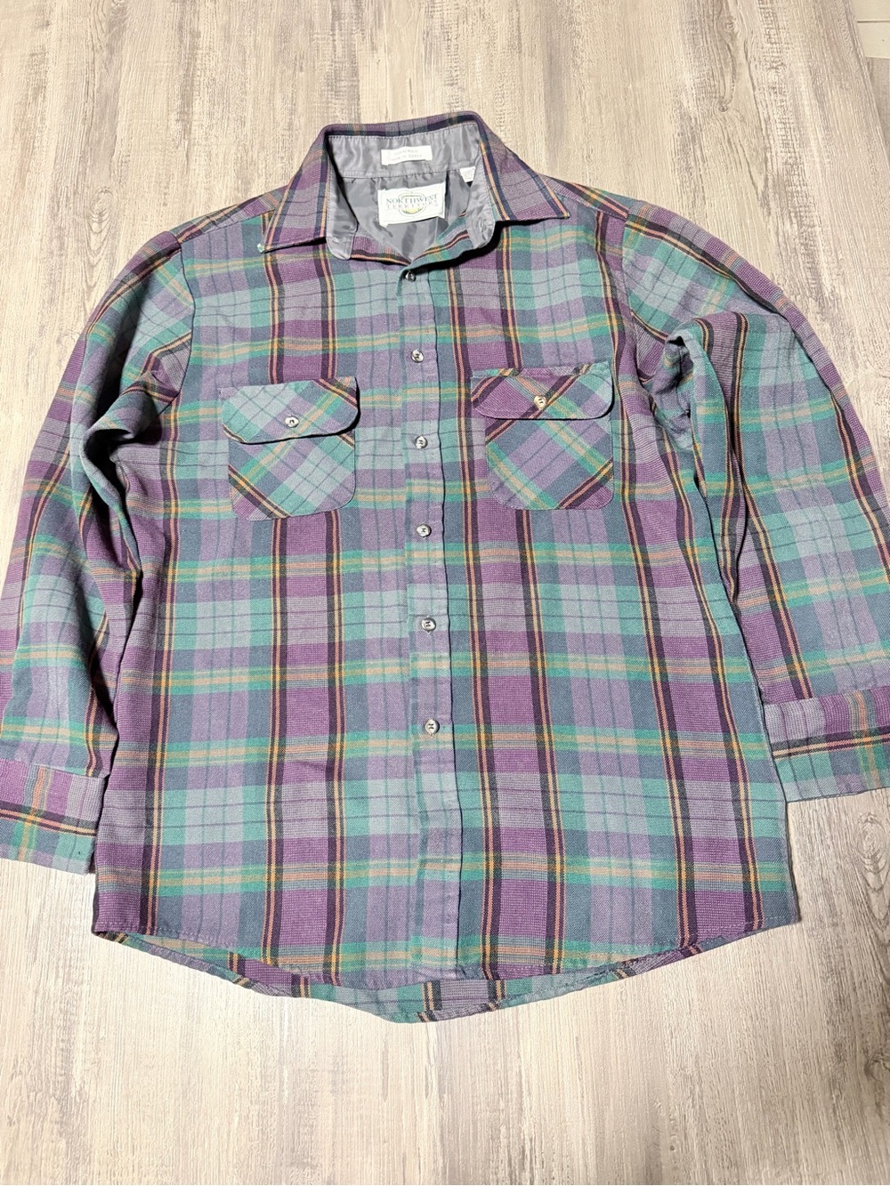 Vintage Northwest Territory Men’s Plaid Button-Up Shirt Pockets M Purple/Green